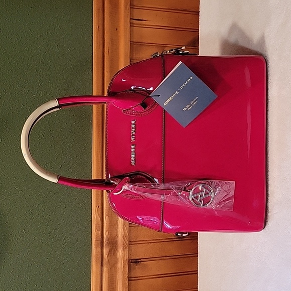 Adrienne Vittadini Dome Satchel, NWT - Picture 1 of 17